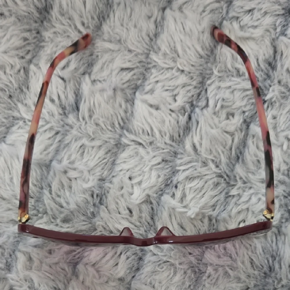 Tory Burch Burgundy Sunglasses with Case - Picture 3 of 15